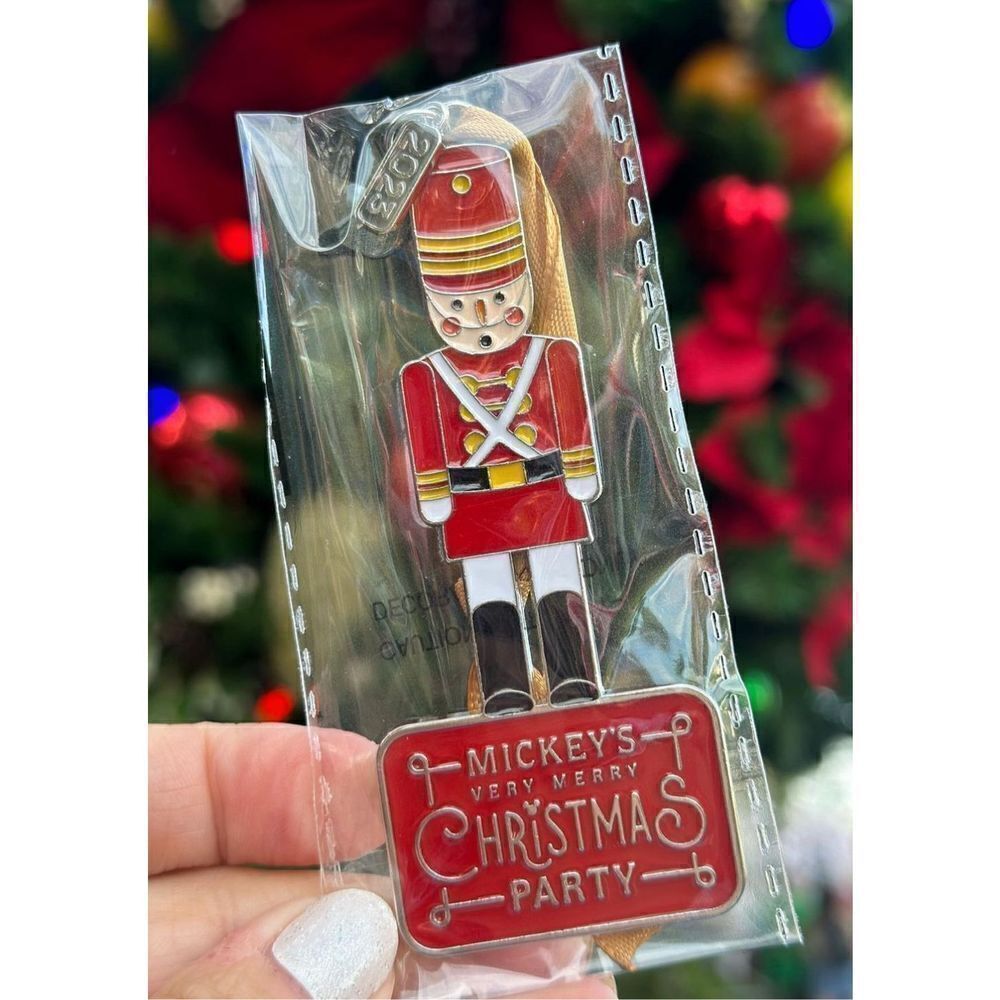 Mickey’s Very Merry Christmas Party 2023 Mickeys Ornament Toy Soldier NEW